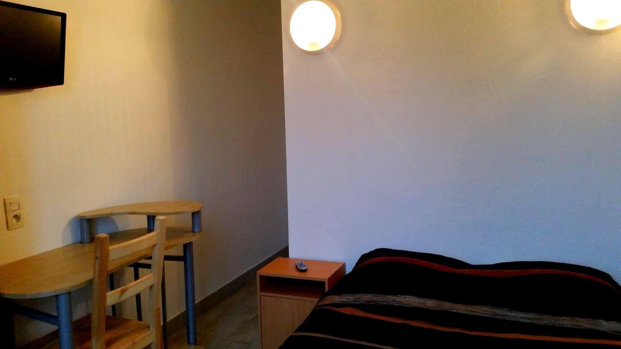 Hotel D'Alsace 빌뢰르반 외부 사진